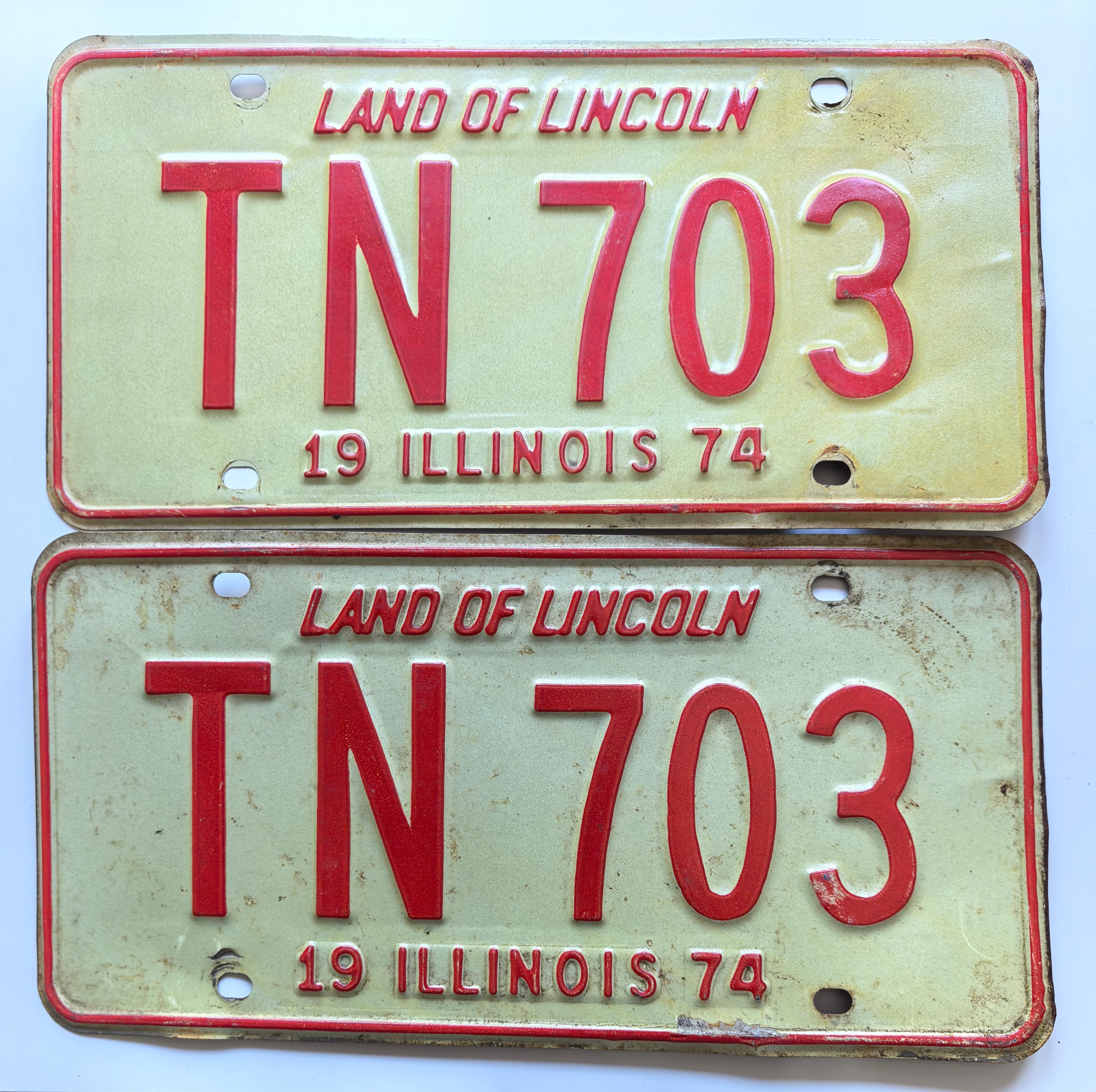 USA Kennzeichen - Illinois - TN 703, view 1