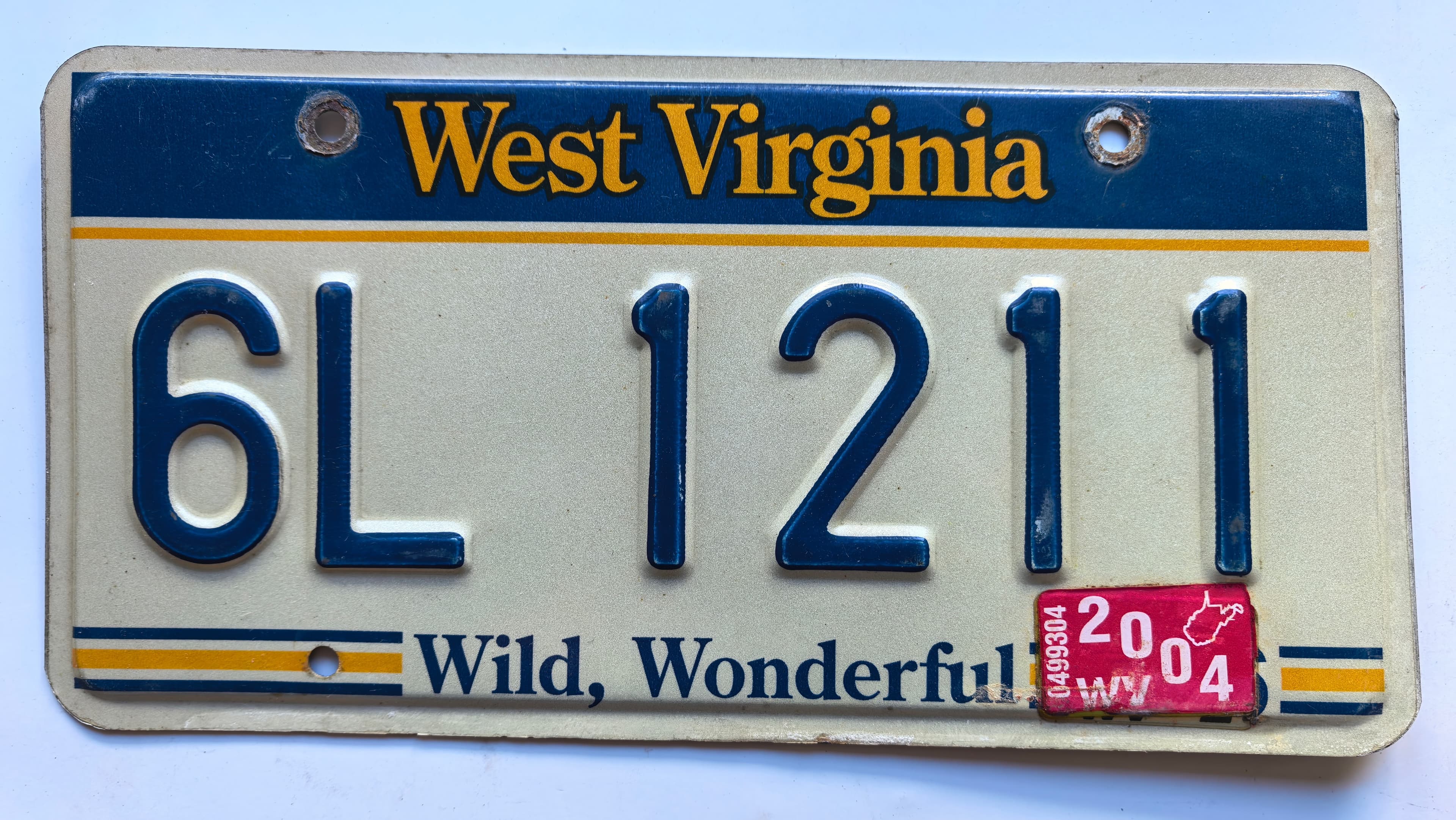 USA Kennzeichen - West Virginia - 6L 1211, view 1