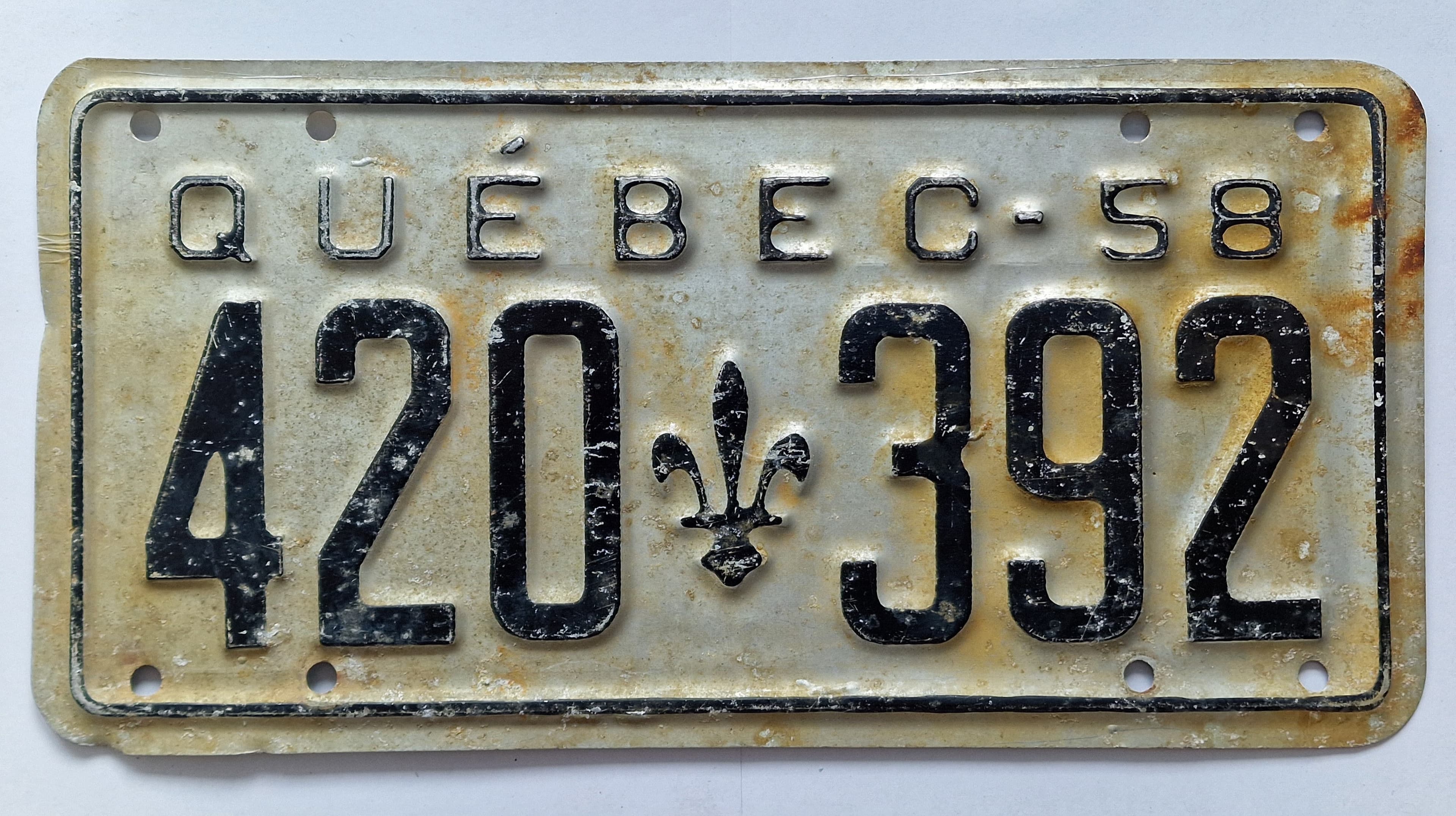 Canada Kennzeichen - Québec - 420-392, view 1