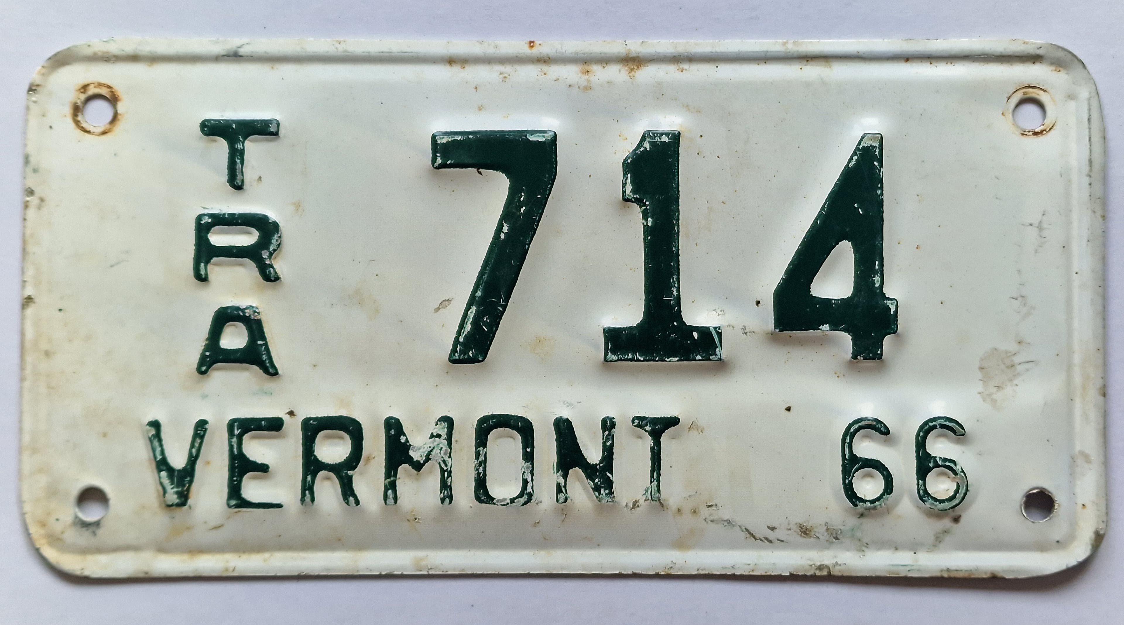 Vermont - 714 TRAILER, view 1
