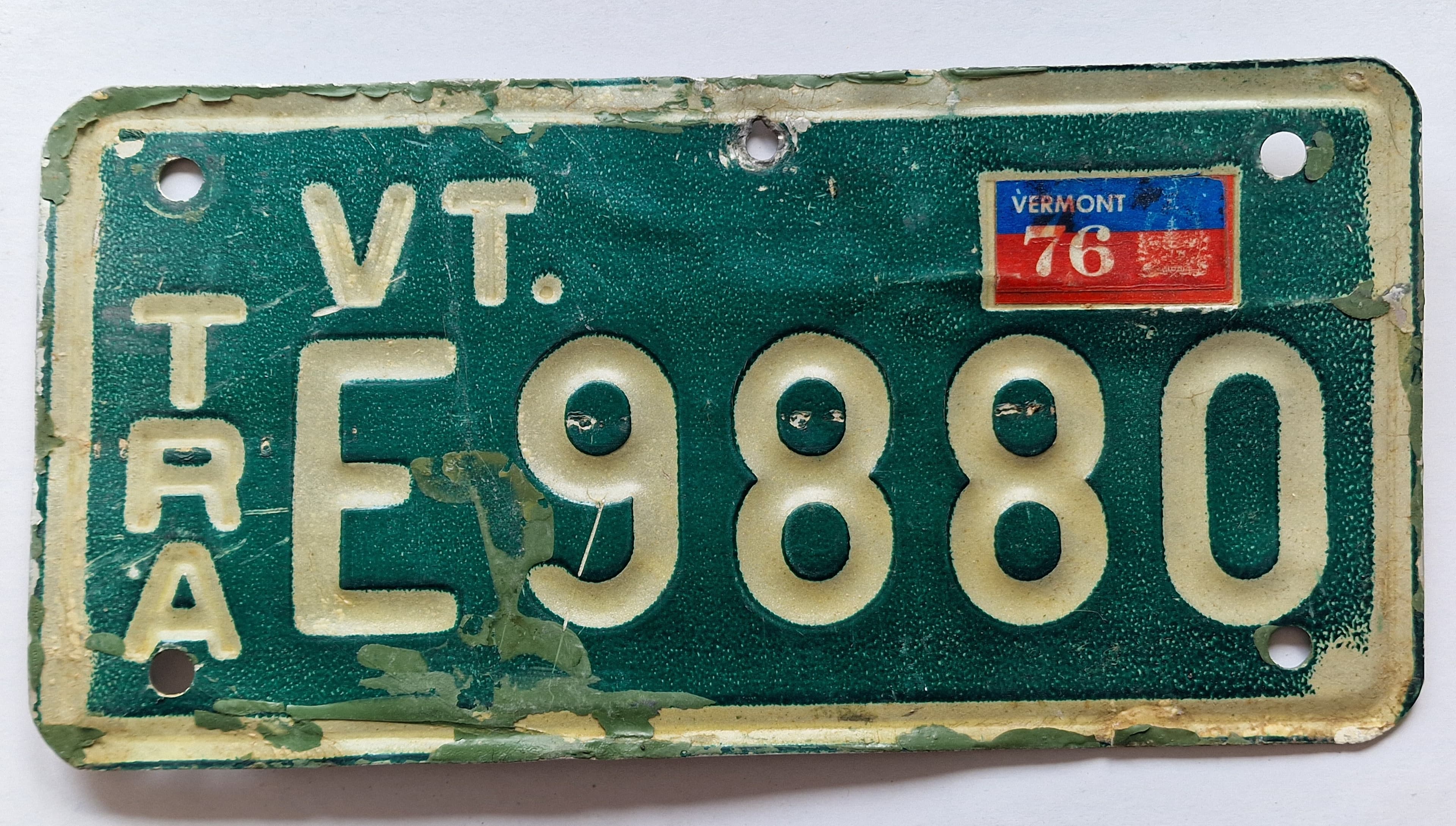 Vermont - E9880 TRAILER, view 1
