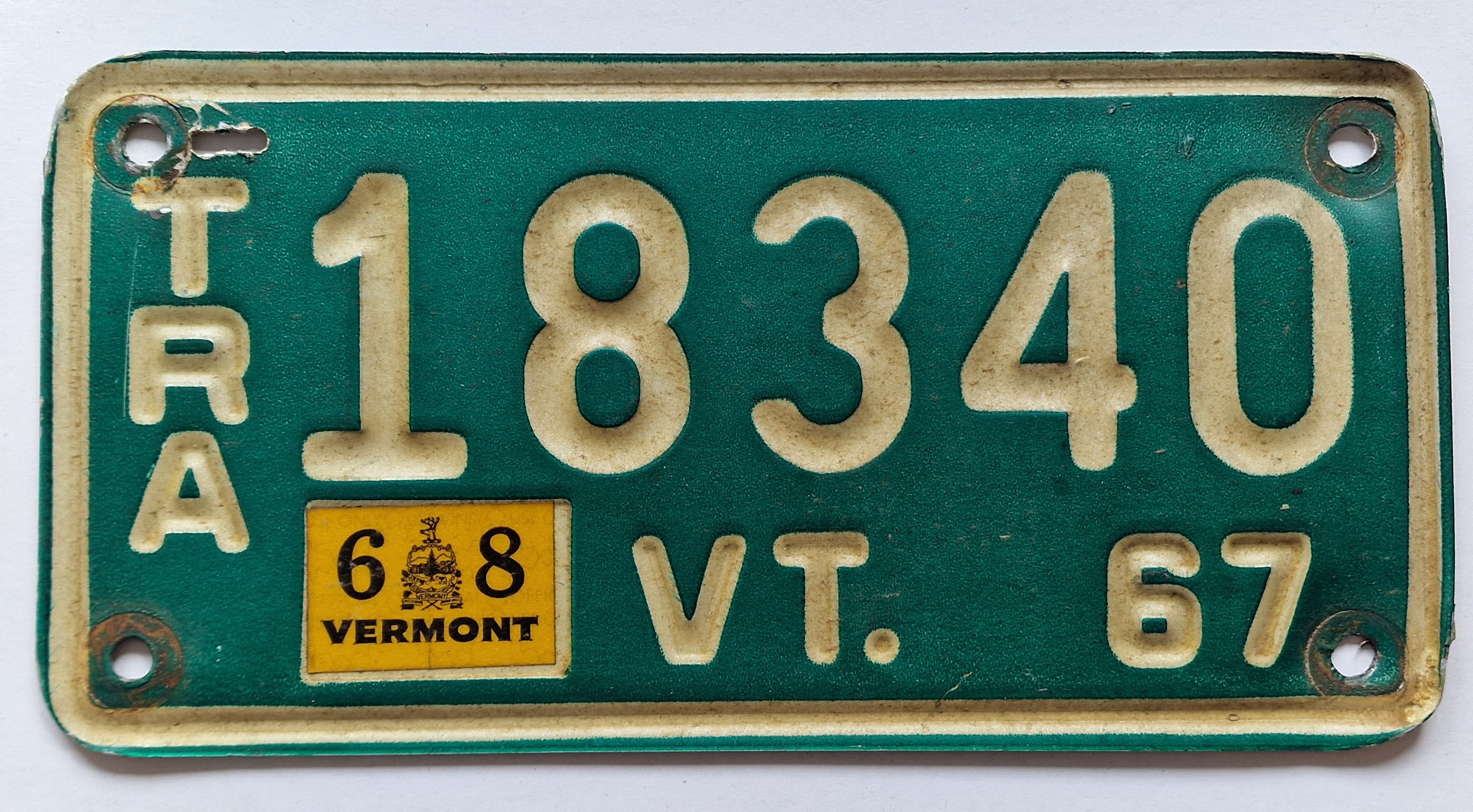 Vermont - 18340 TRAILER, view 1