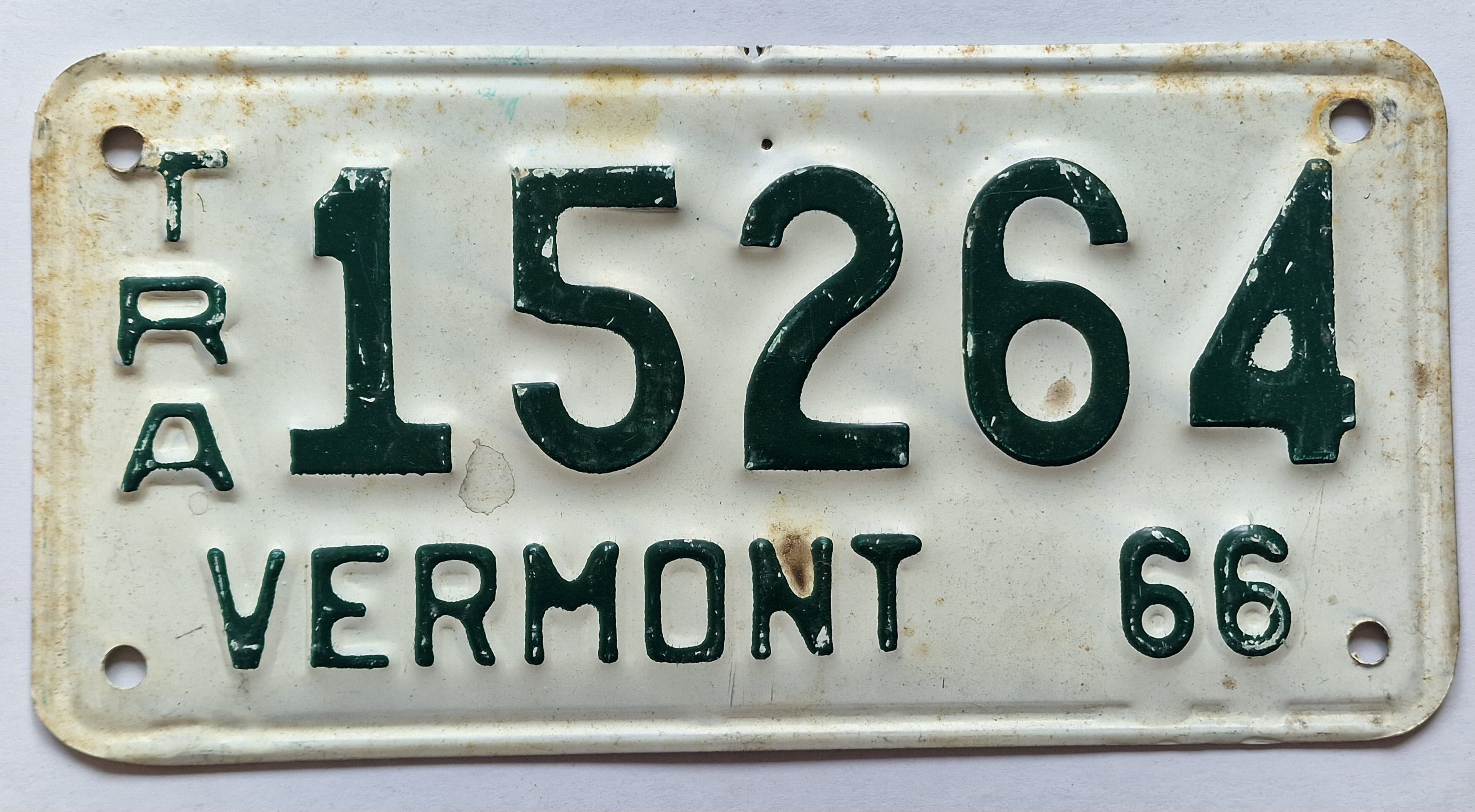 Vermont - 15264 TRAILER, view 1
