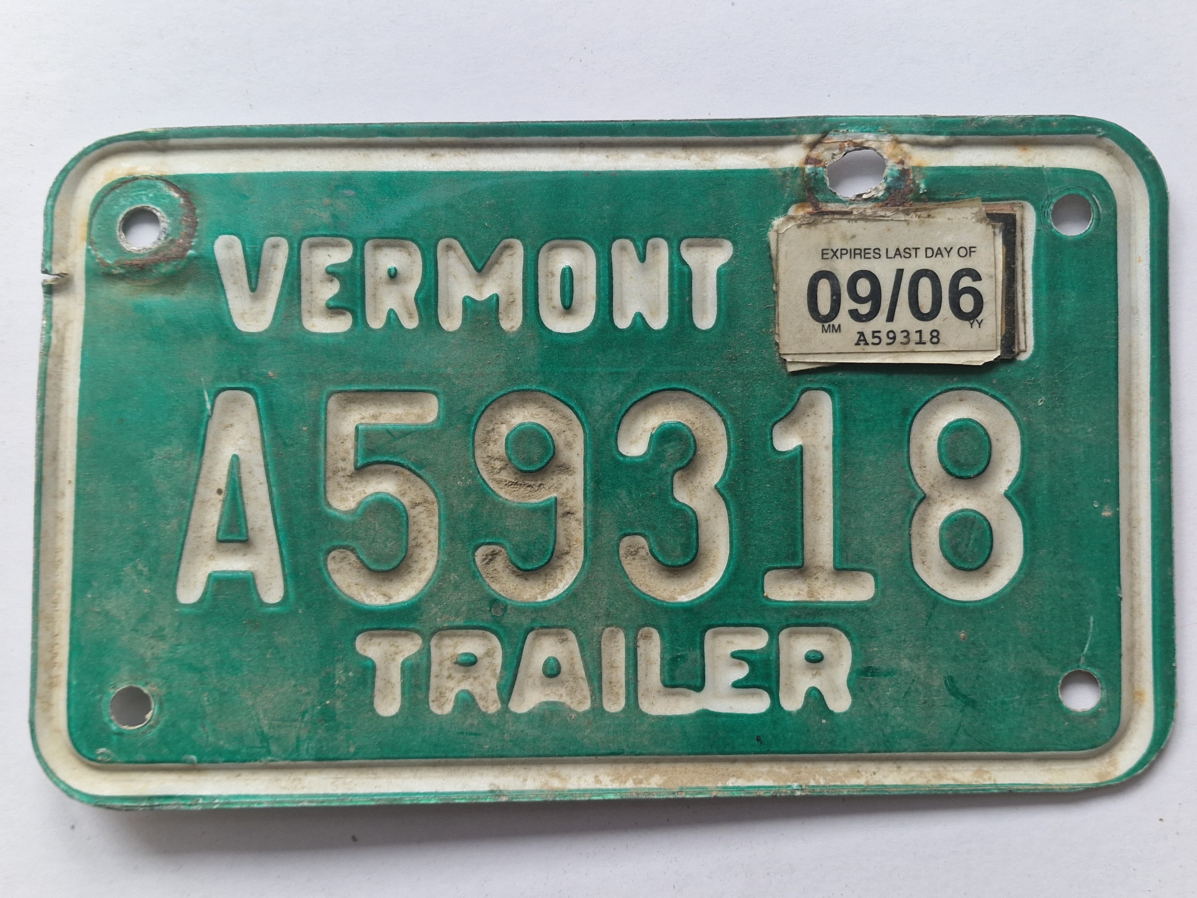 Vermont - A59318 TRAILER, view 1