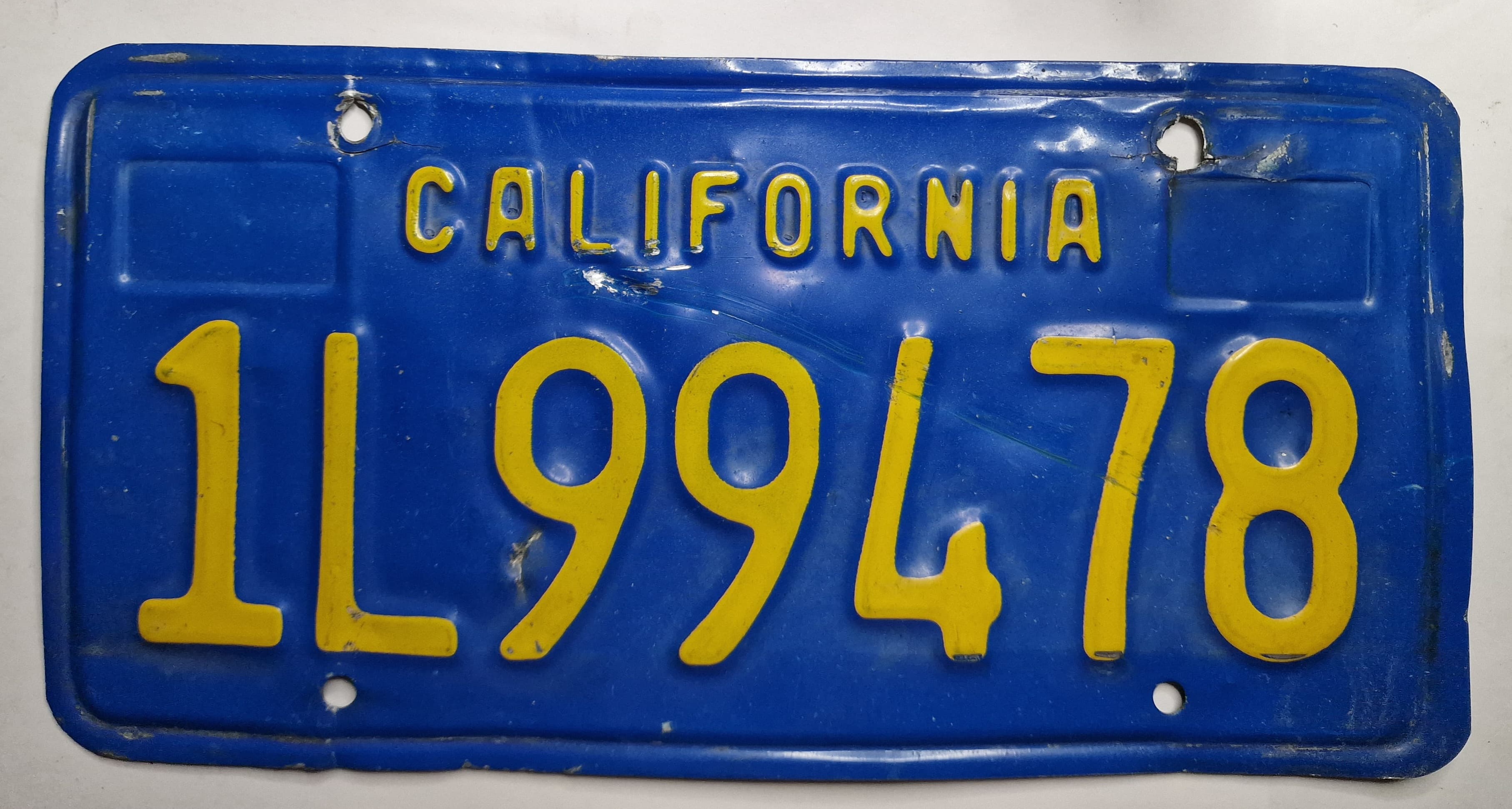 California - BLUE PLATE 1L99478